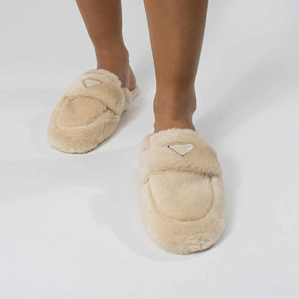 Mule 77500 Beige - KiraZapatería