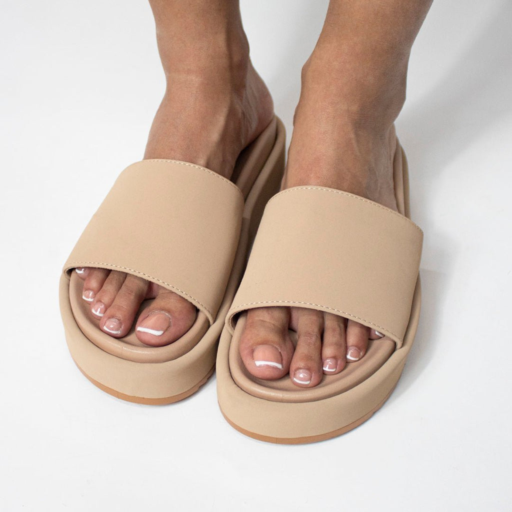 Plataforma 12294 Taupe - KiraZapatería