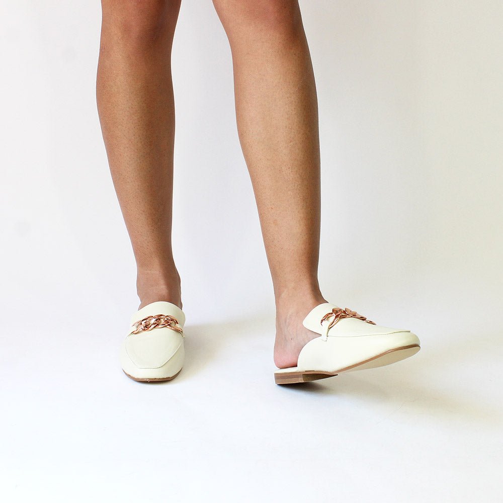 Mule 01100 Hueso - KiraZapatería