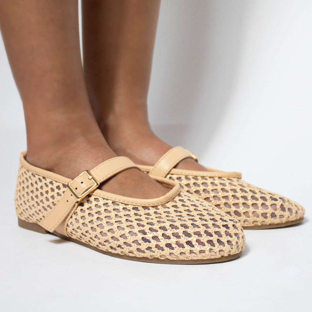 Flat 16957 Nude - KiraZapatería