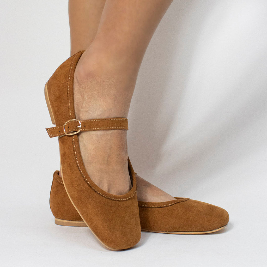 Flat 1900 Camel - KiraZapatería