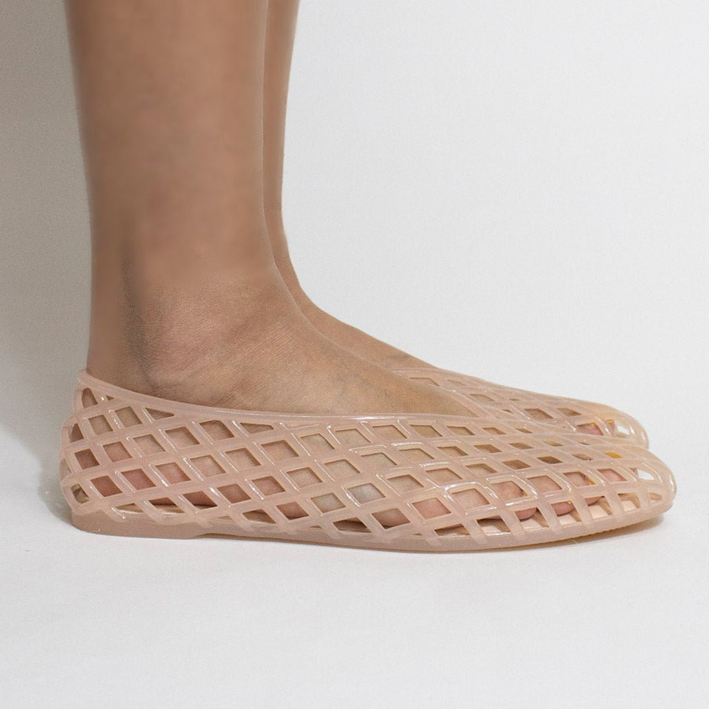 Flat 67513 Nude - KiraZapatería